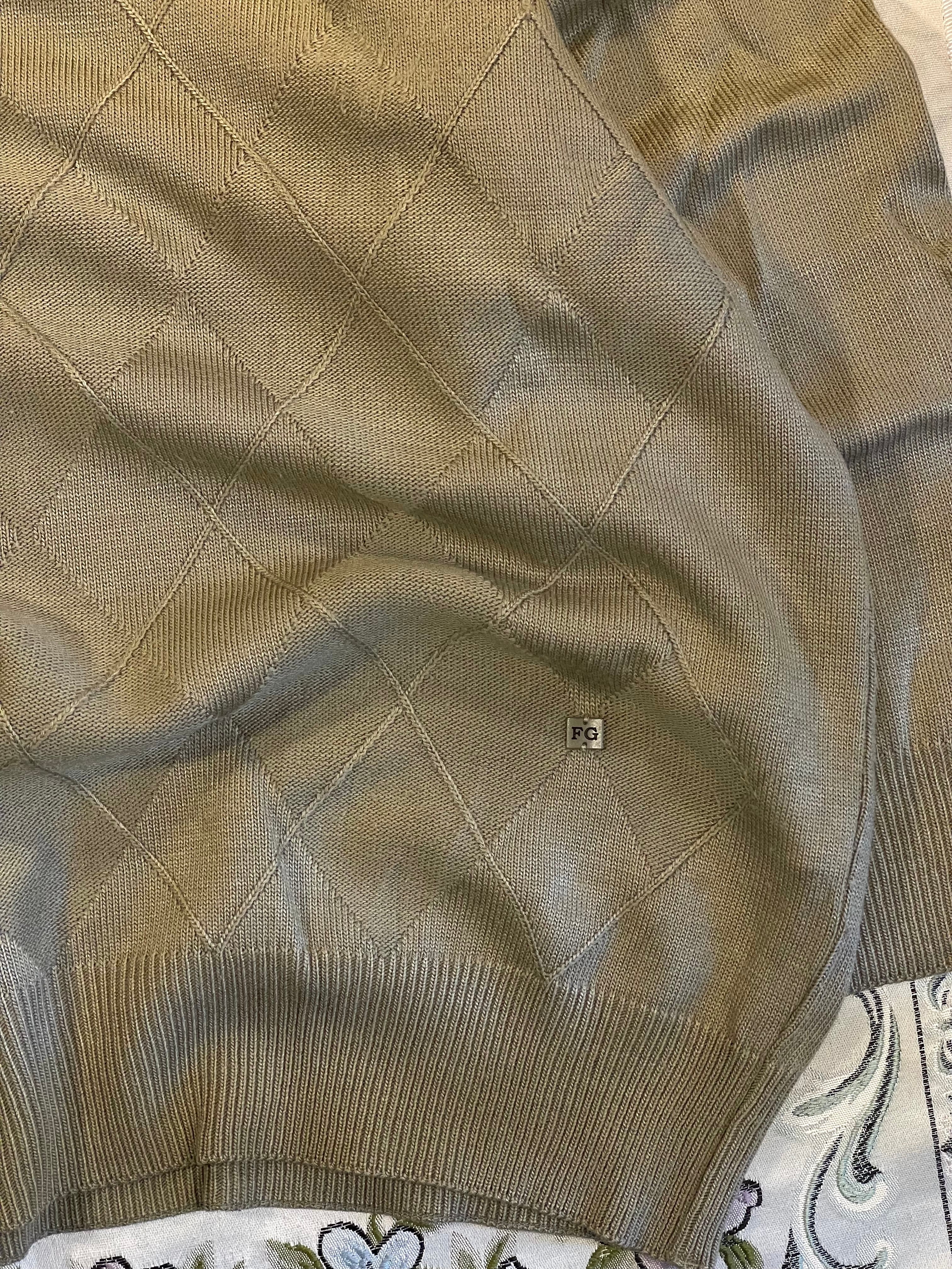 Sage green premium knit pullover