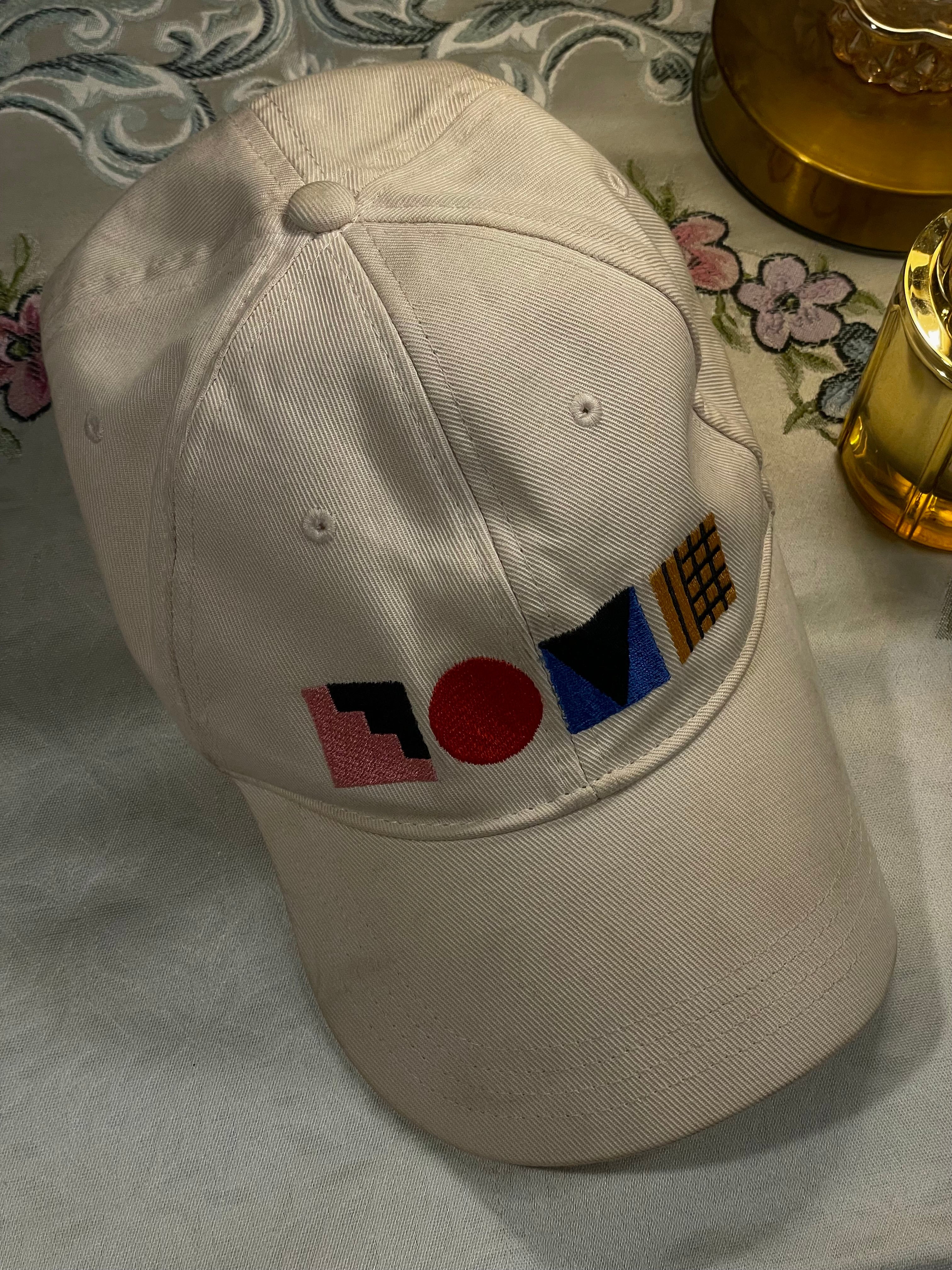 Zara Graphic Patch Beige Cap